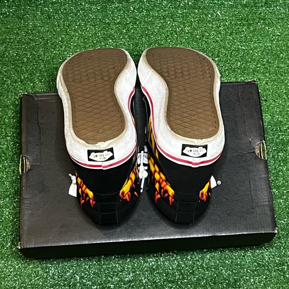 VANS X THRASHER SK8 Hi - Picture 4 of 4